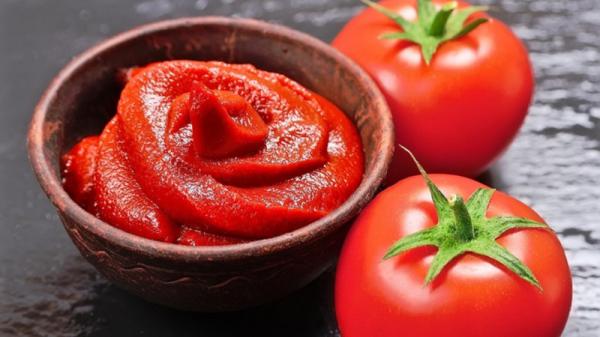 پخش کننده رب گوجه فرنگی ارگانیک در بازار